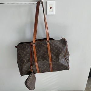 👑Authentic Louis Vuitton Large Tote + little darling interior bag - used 👑
